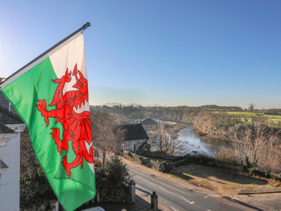 Bryn Min Manton Penthouse Apartment Caernarfon Bagian luar foto