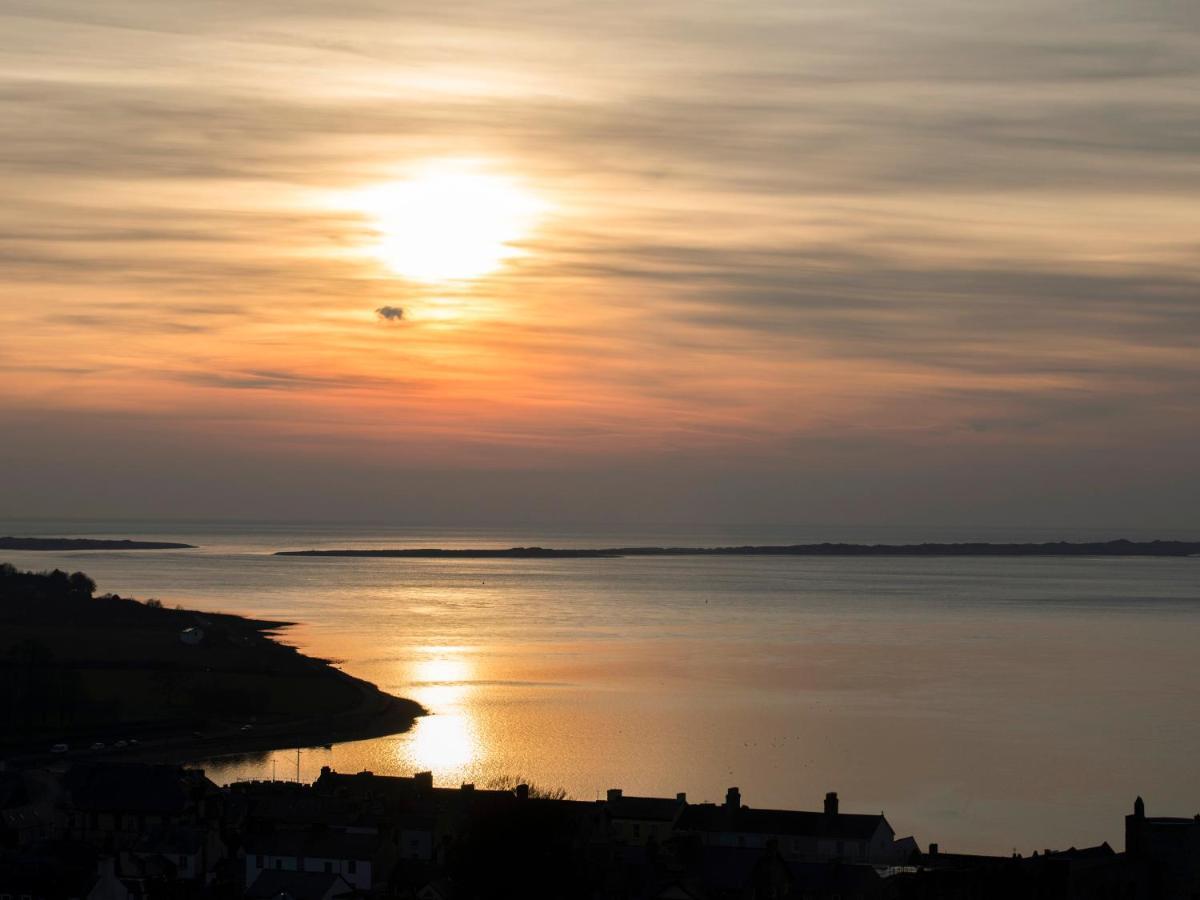 Bryn Min Manton Penthouse Apartment Caernarfon Bagian luar foto