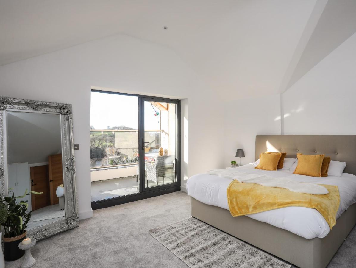 Bryn Min Manton Penthouse Apartment Caernarfon Bagian luar foto